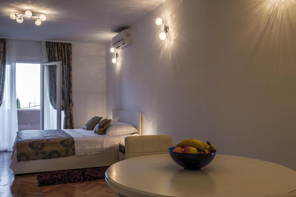 Apartments Zuvela Спліт Номер фото