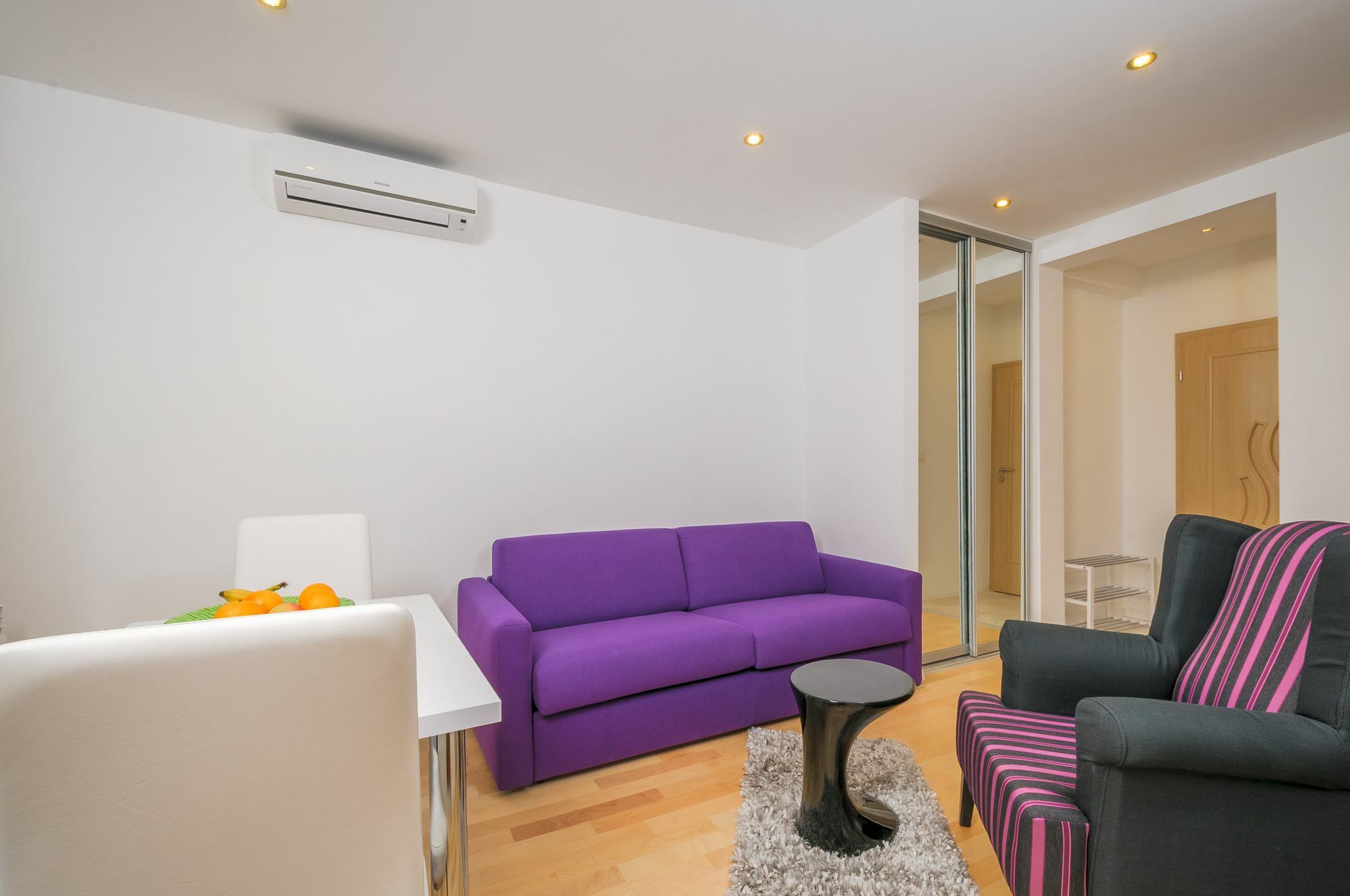 Apartments Zuvela Спліт Екстер'єр фото
